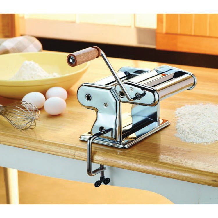 Traditional Pasta Machine