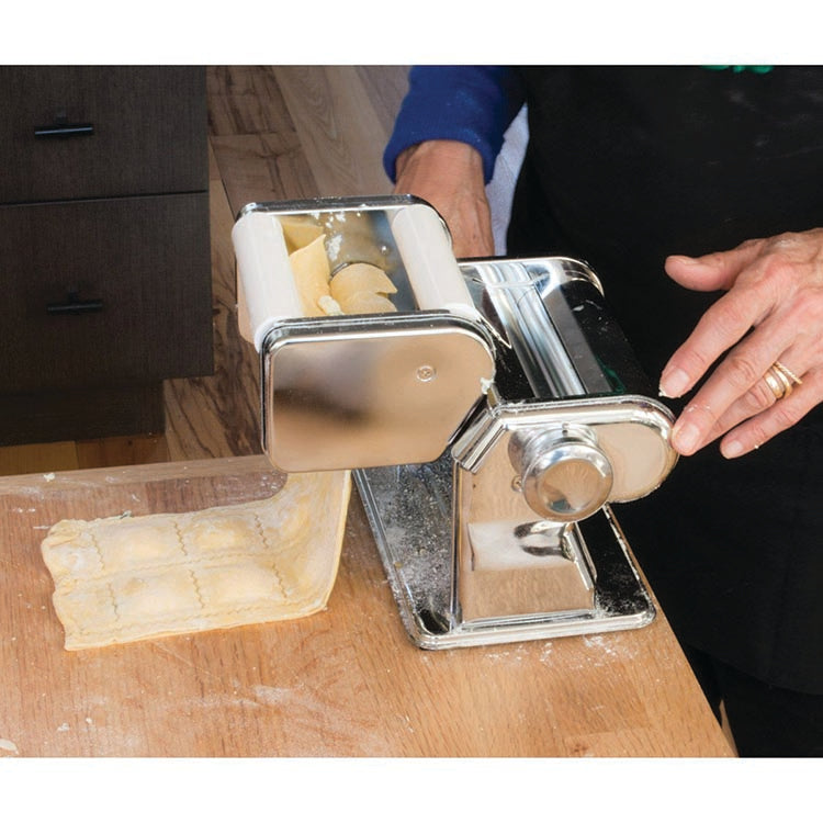 Traditional Pasta Machine