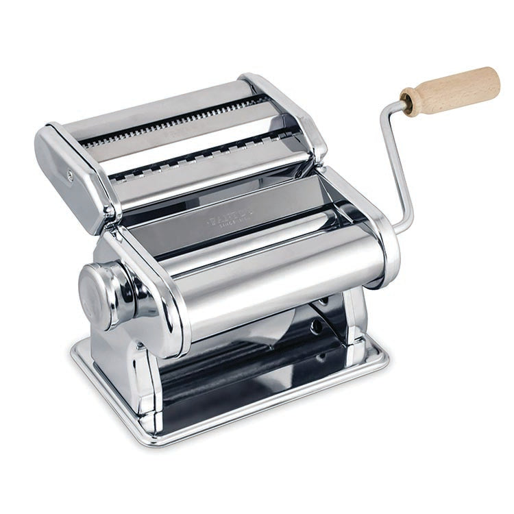 Traditional Pasta Machine