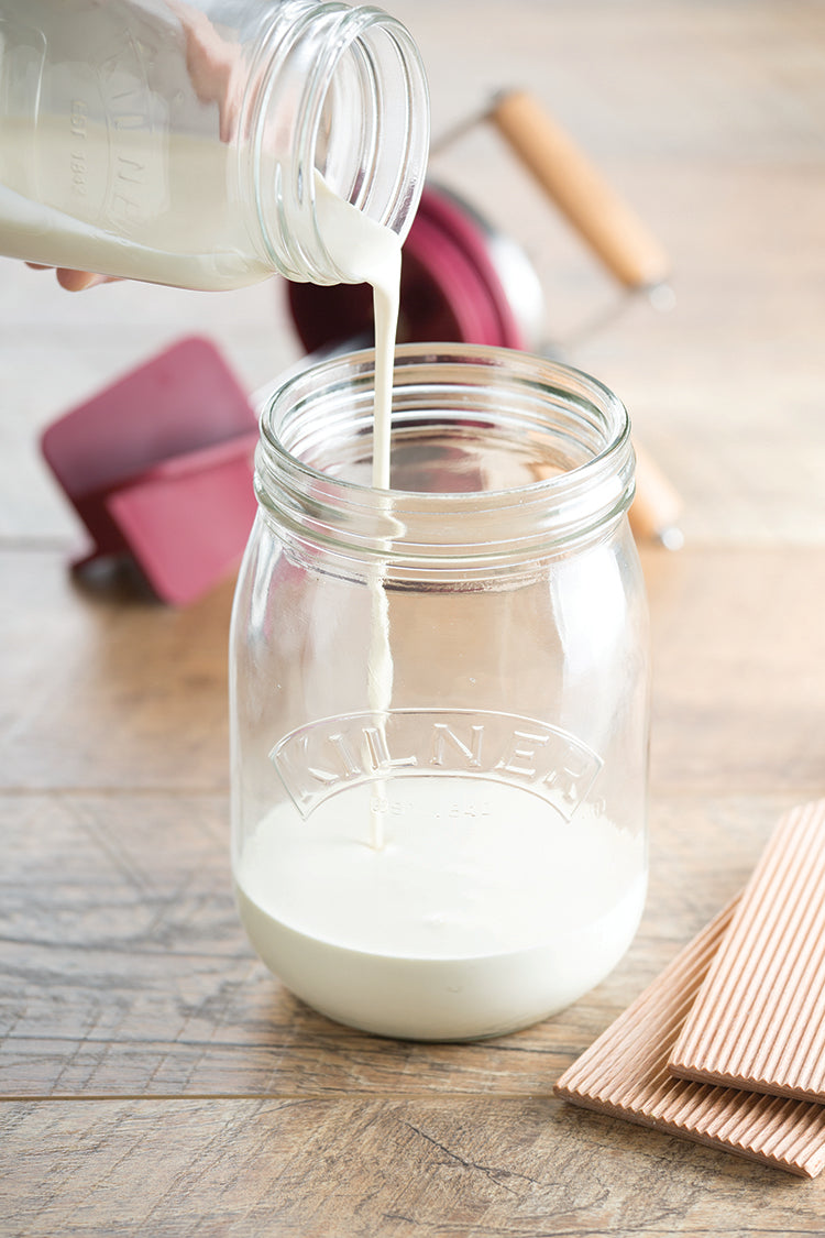 KILNER BUTTER CHURNER