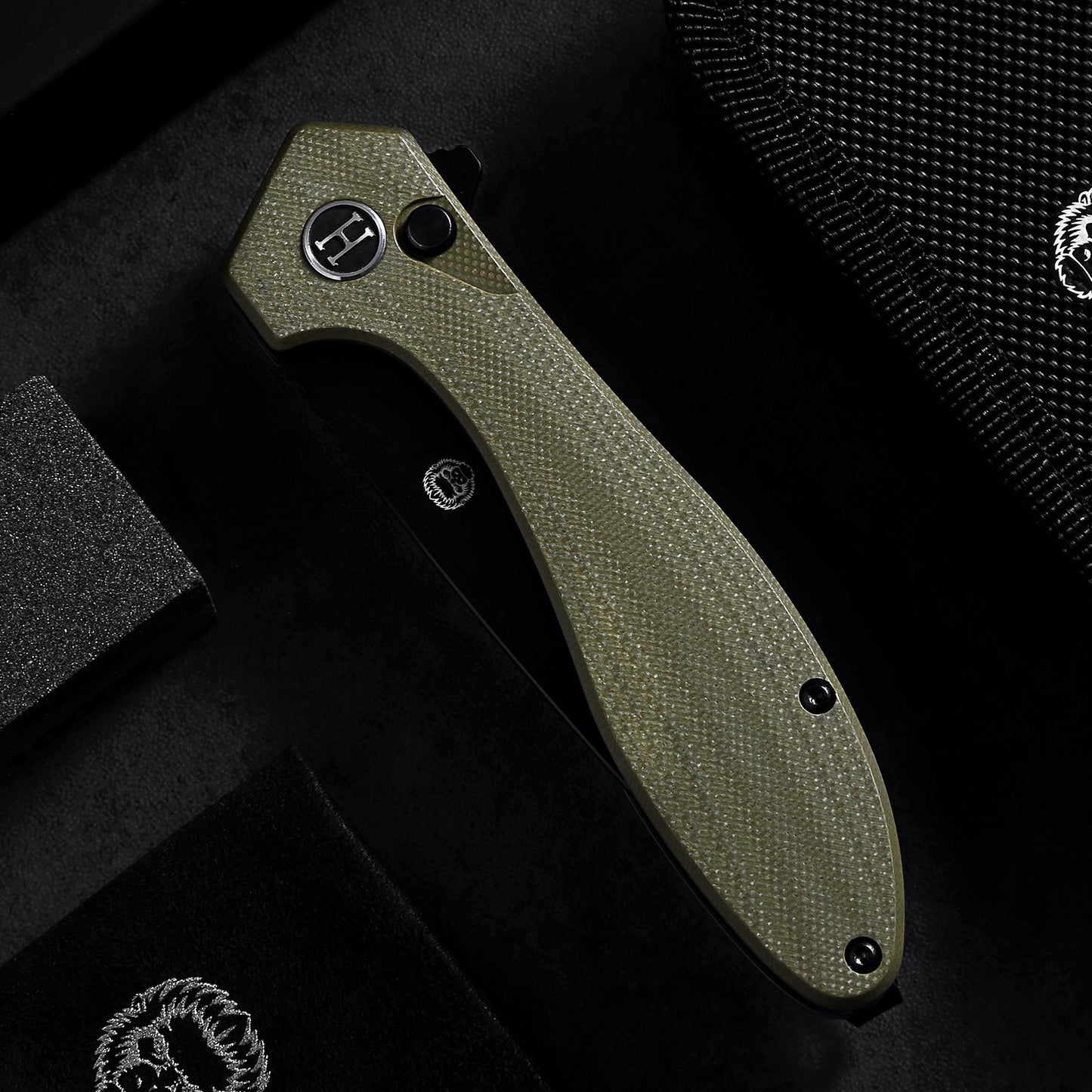 The Vector Folding Pocket Knife Giftset for Men and Women (Green and Black)