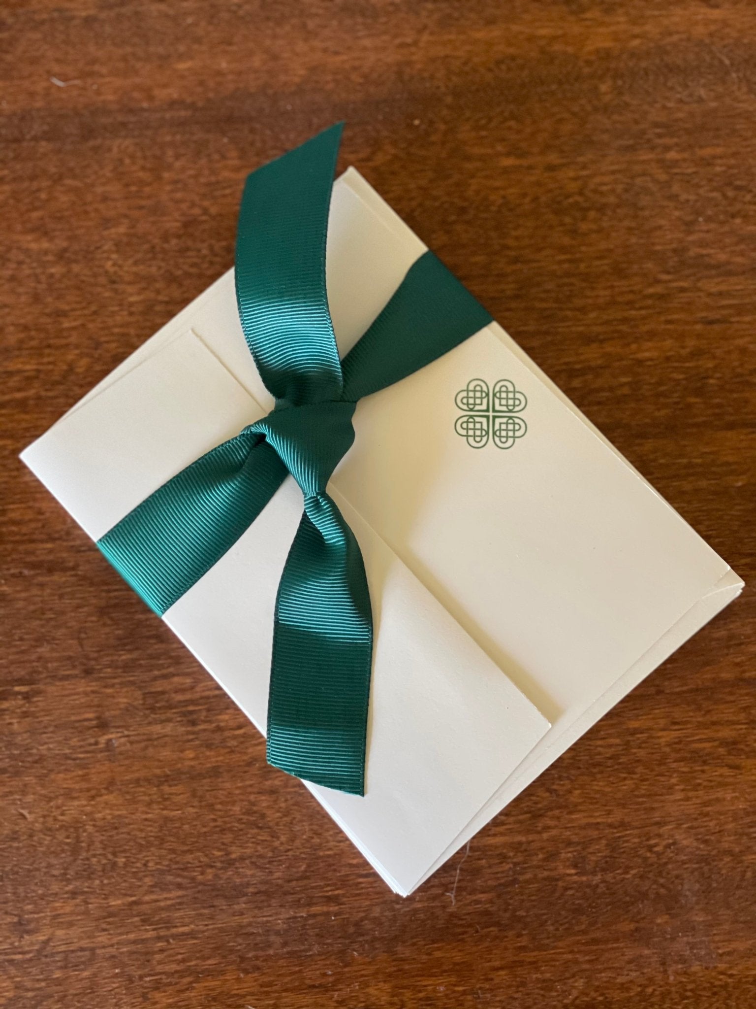 Irish Note Card Boxed Celtic Knot Stationery - Irish Note Cards and Envelopes (10 ...