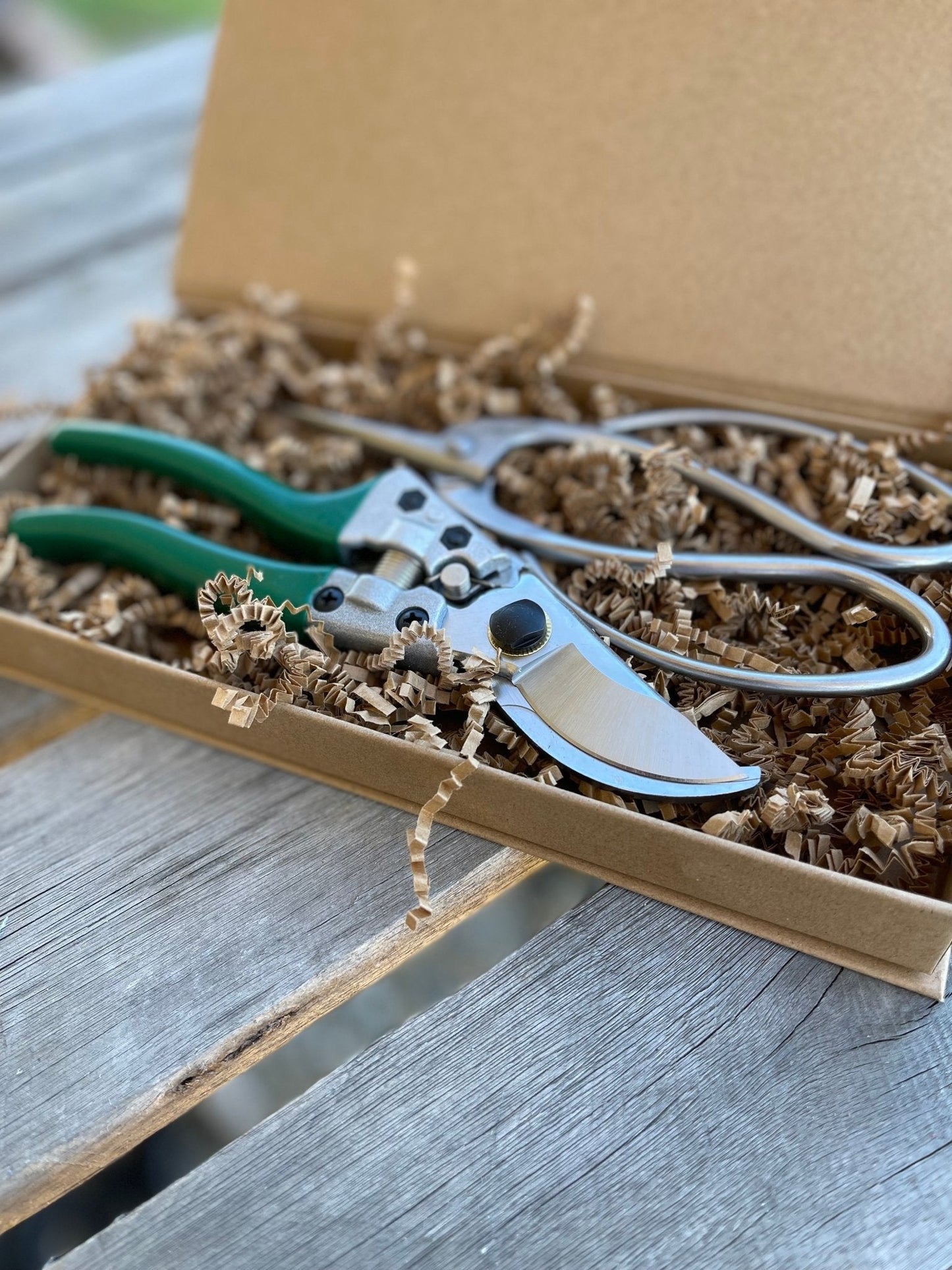 Garden Gift Box — Pruners and Snips