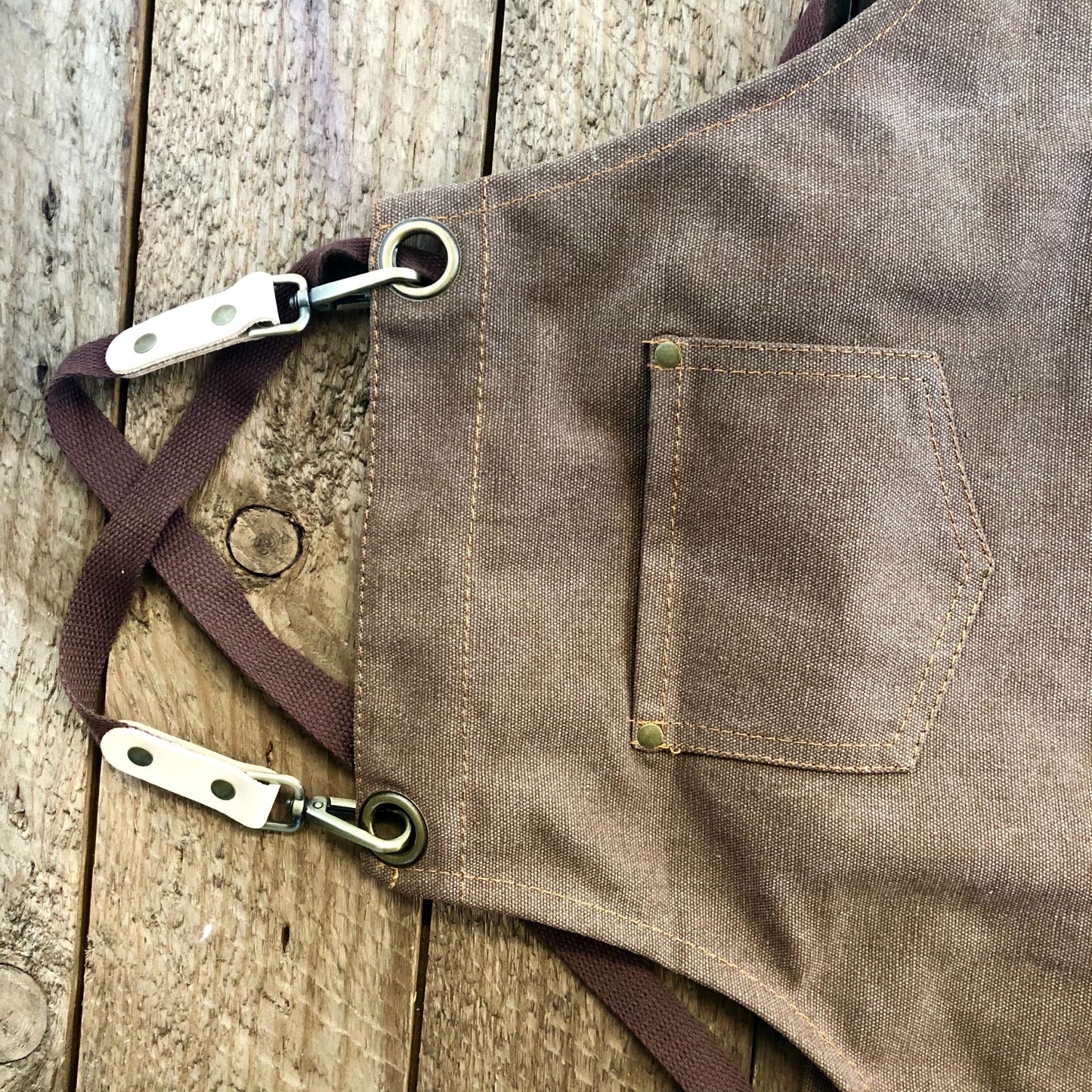 Gardening Apron — Waxed Canvas Apron with Pockets