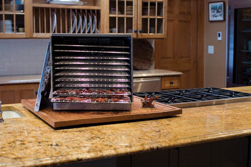 Do You Need to Rotate the Trays? Dehydrator Info - Wooden Earth