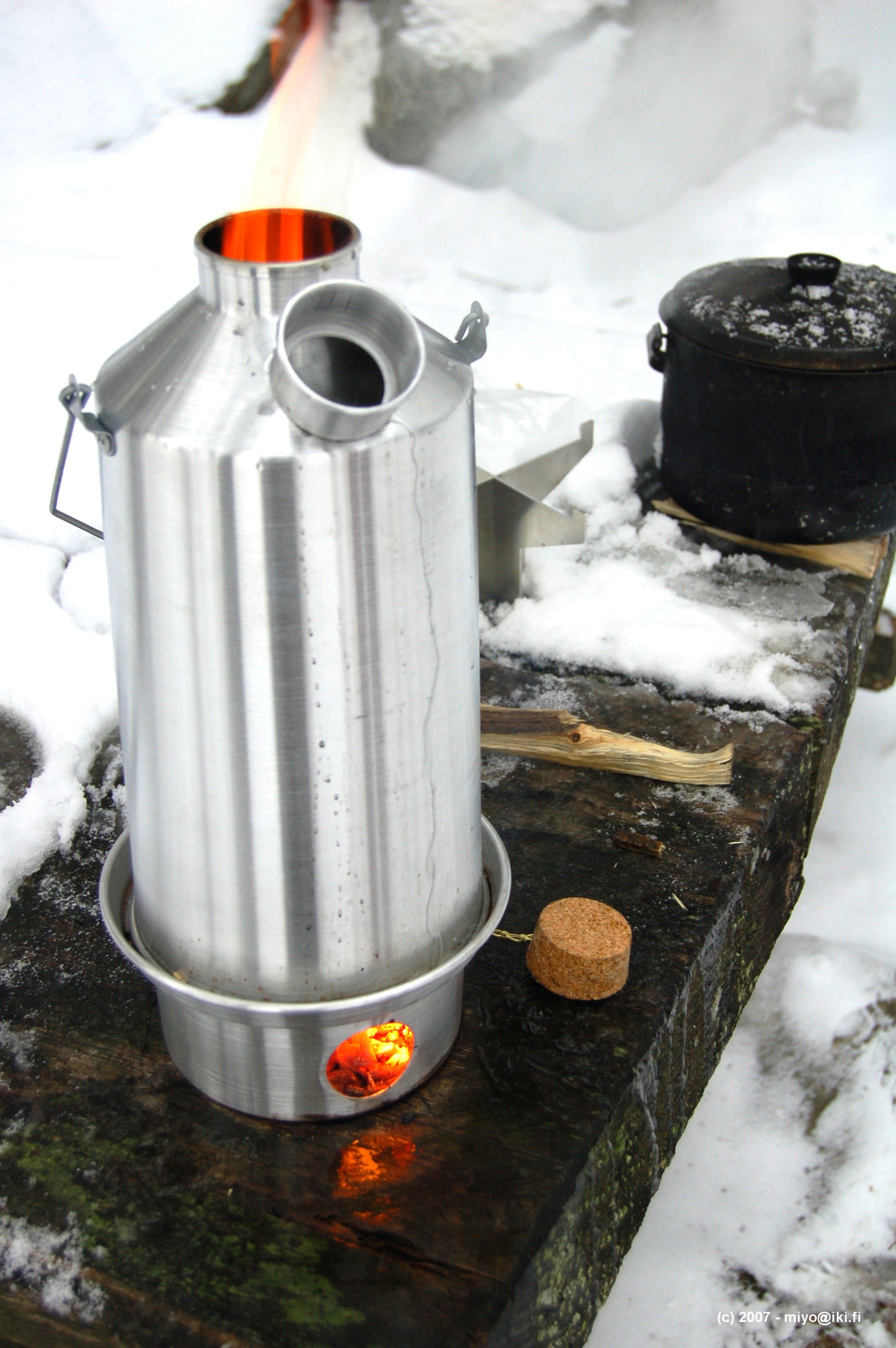 KELLY KETTLE® BASE CAMP STAINLESS STEEL KETTLE